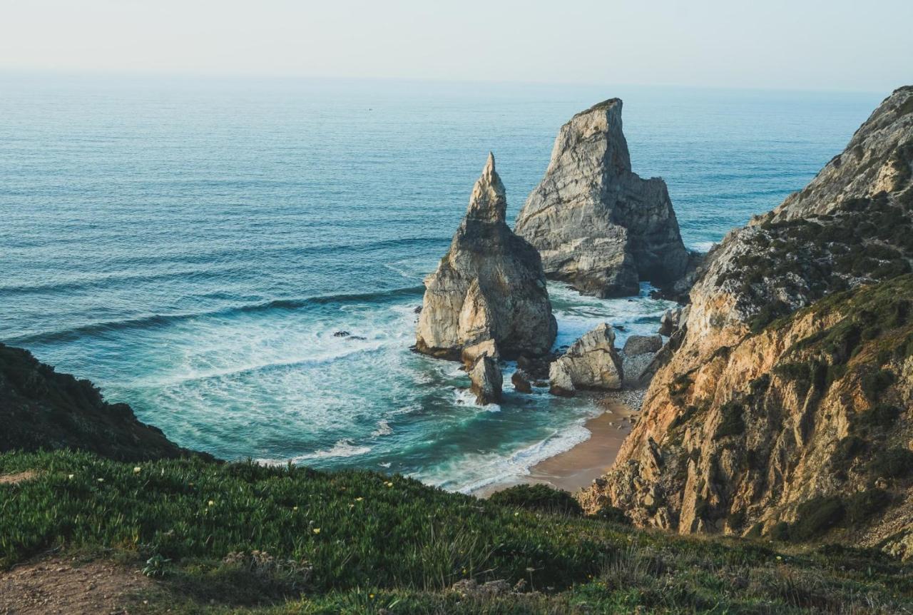 The Salty Pelican Yoga & Surf Retreat Hostel Ericeira Exterior photo